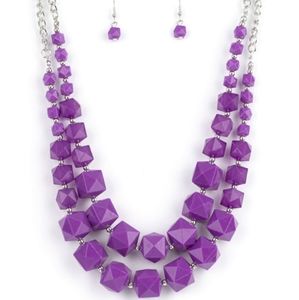 Summer Excursion - Purple  Necklace Trendsetting Tourist - Purple